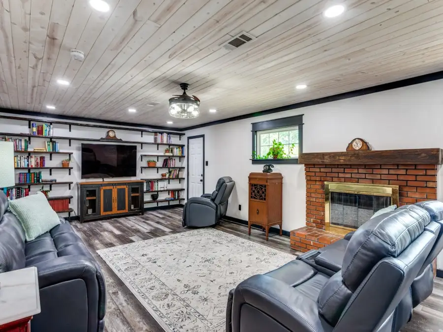 2316 Carten Street, Fort Worth, TX 76112 - #2