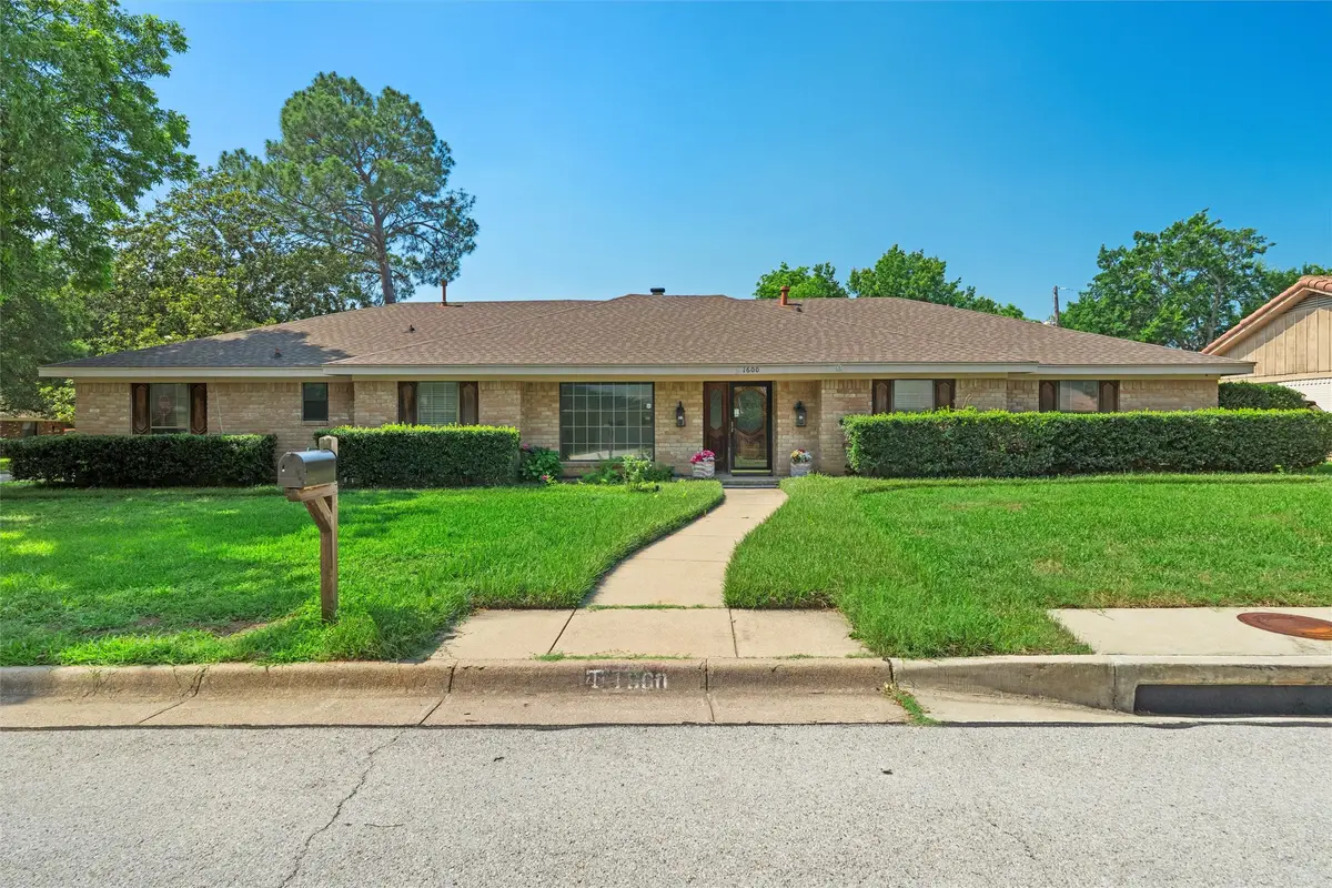 1600 Delta Drive, Arlington, TX 76012 - #1
