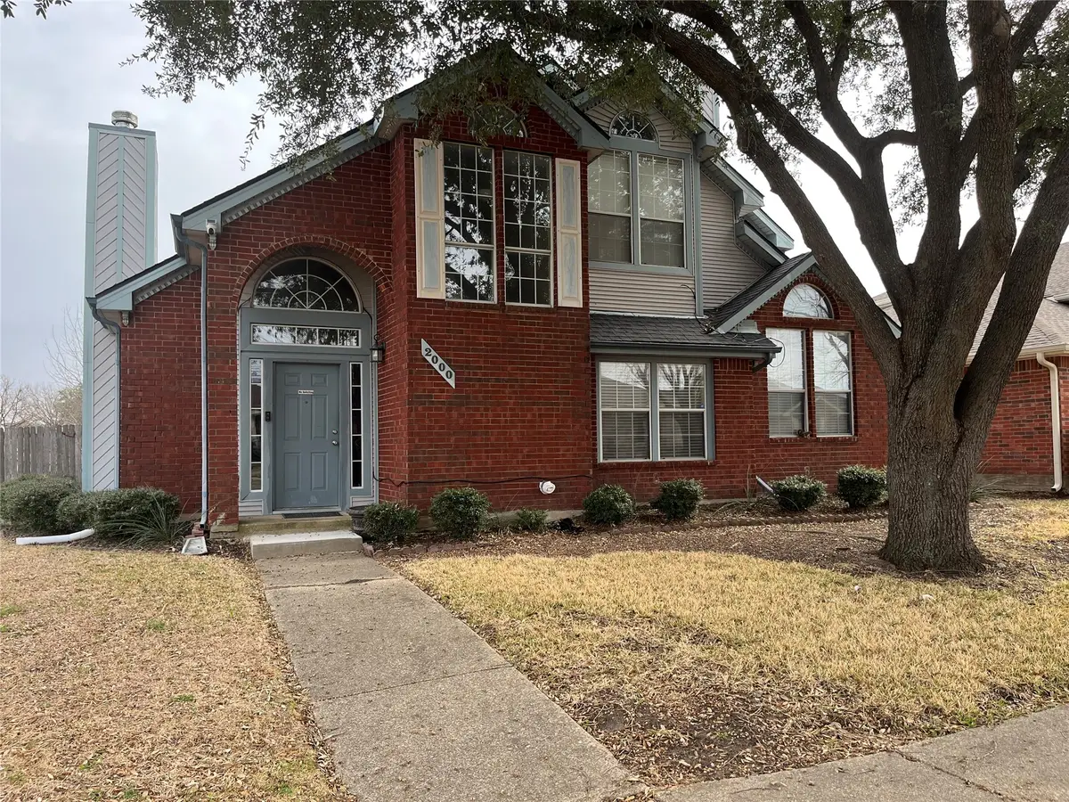 2000 Creek Royal Drive, Mesquite, TX 75181 - #1