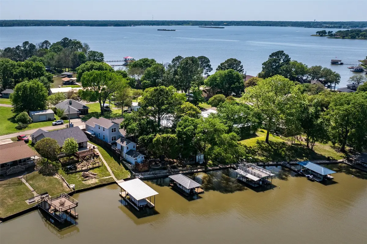 122 Redondo Drive, Gun Barrel City, TX 75156 - #1