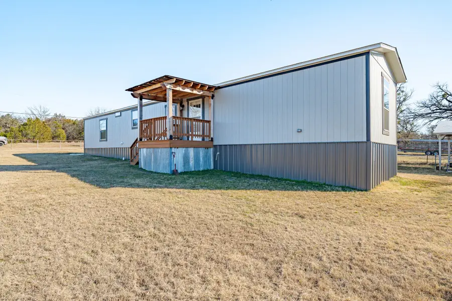 308 N Lakeview Drive, Palo Pinto, TX 76484 - #3