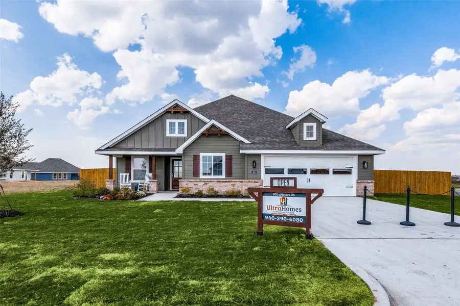 400 Aquilla Way, Hillsboro, TX 76645 - #2