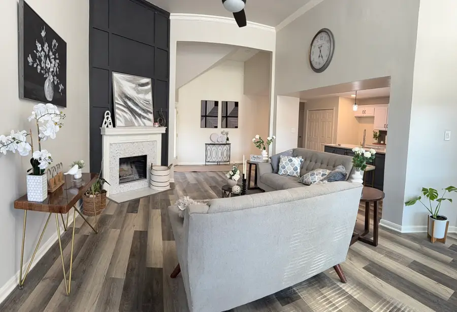 8701 Woodlake Drive, Rowlett, TX 75088 - #2