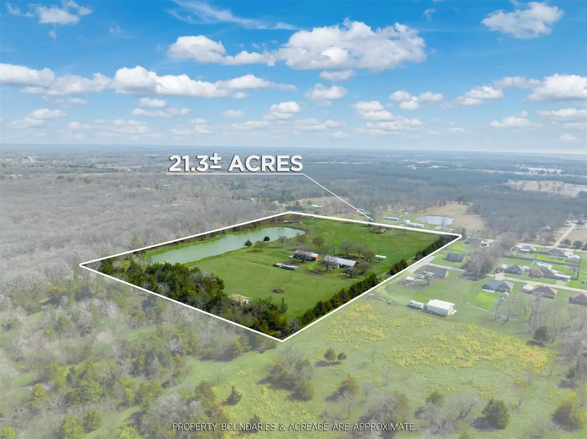 1900 County Road 33900, Powderly, TX 75473 - #1