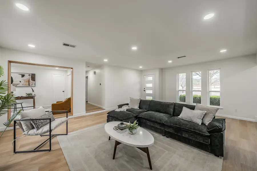 13551 Rawhide Parkway, Farmers Branch, TX 75234 - #3