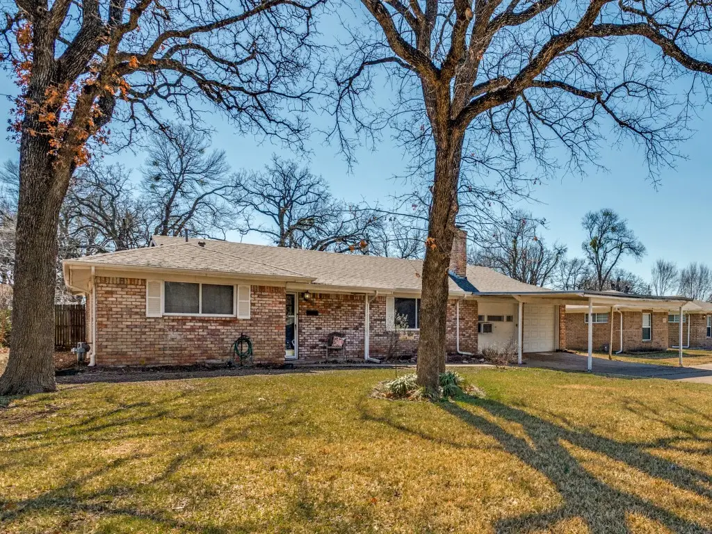 502 Martin Lane, Euless, TX 76040 - #1