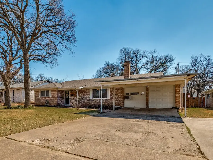 502 Martin Lane, Euless, TX 76040 - #3