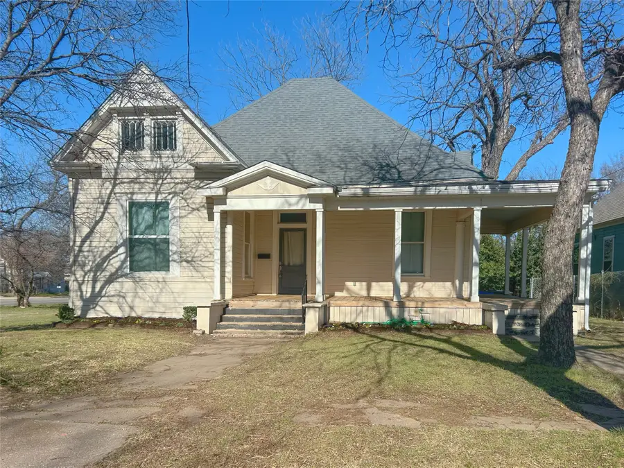 931 N 12th Street, Waco, TX 76707 - #2
