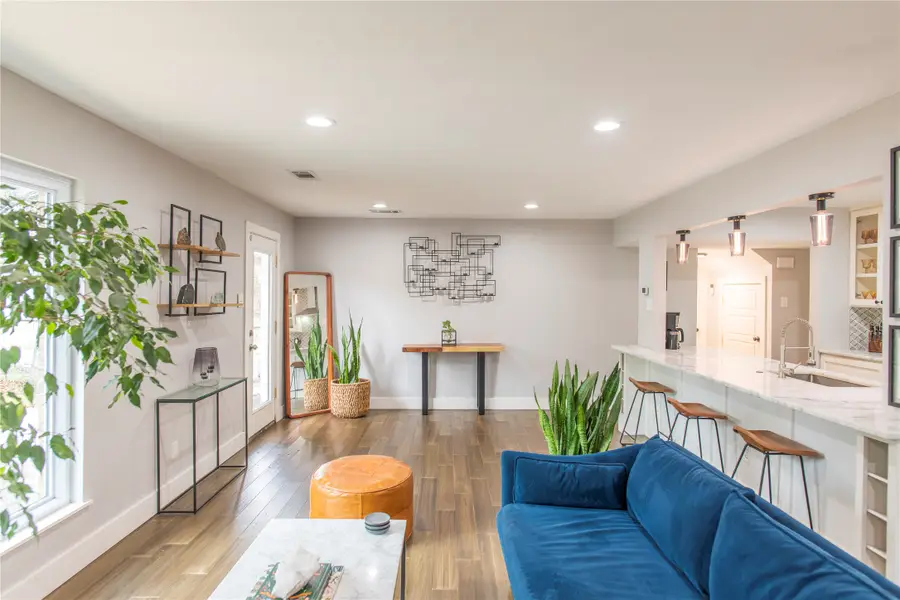 3906 Treeline Drive, Dallas, TX 75224 - #2