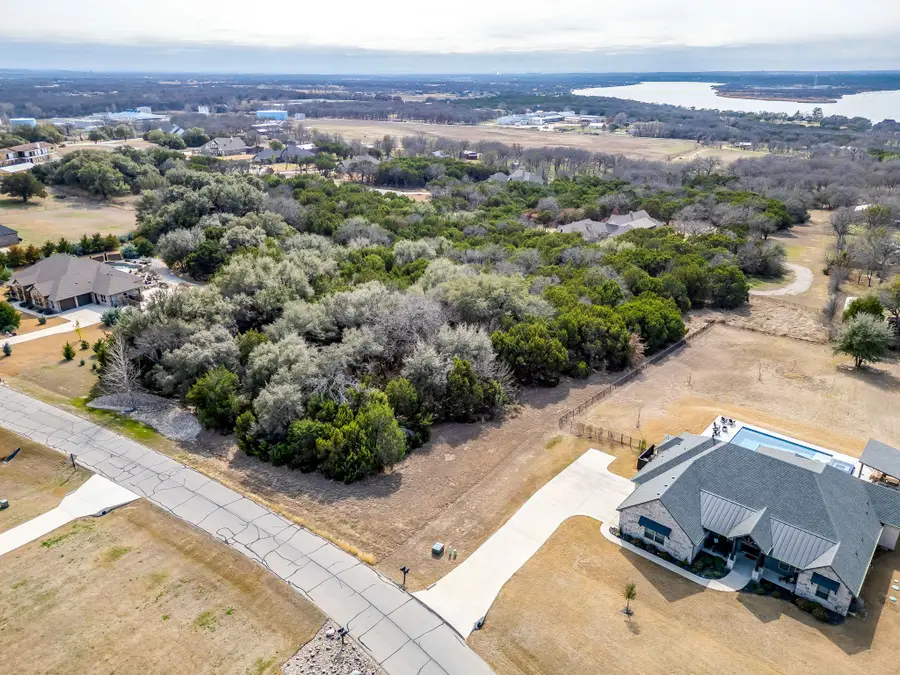 137 Helton Drive, Granbury, TX 76049 - #2