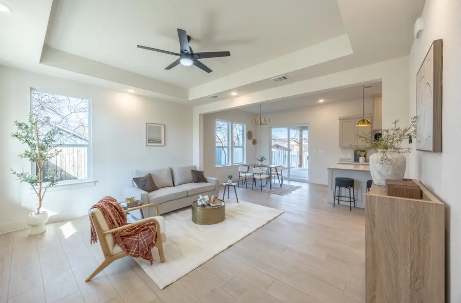 617 E Ramsey Avenue, Fort Worth, TX 76104 - #2