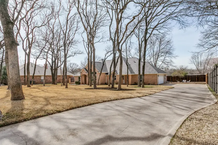 812 Greenbriar Drive, Keller, TX 76248 - #2