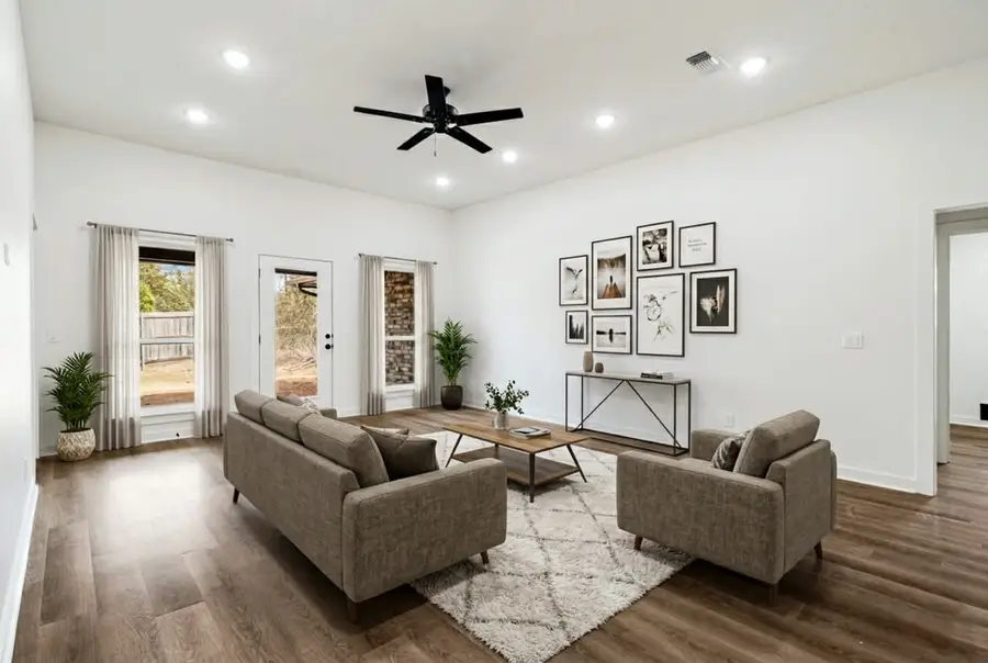 2725 Briarwood, Paris, TX 75460 - #2