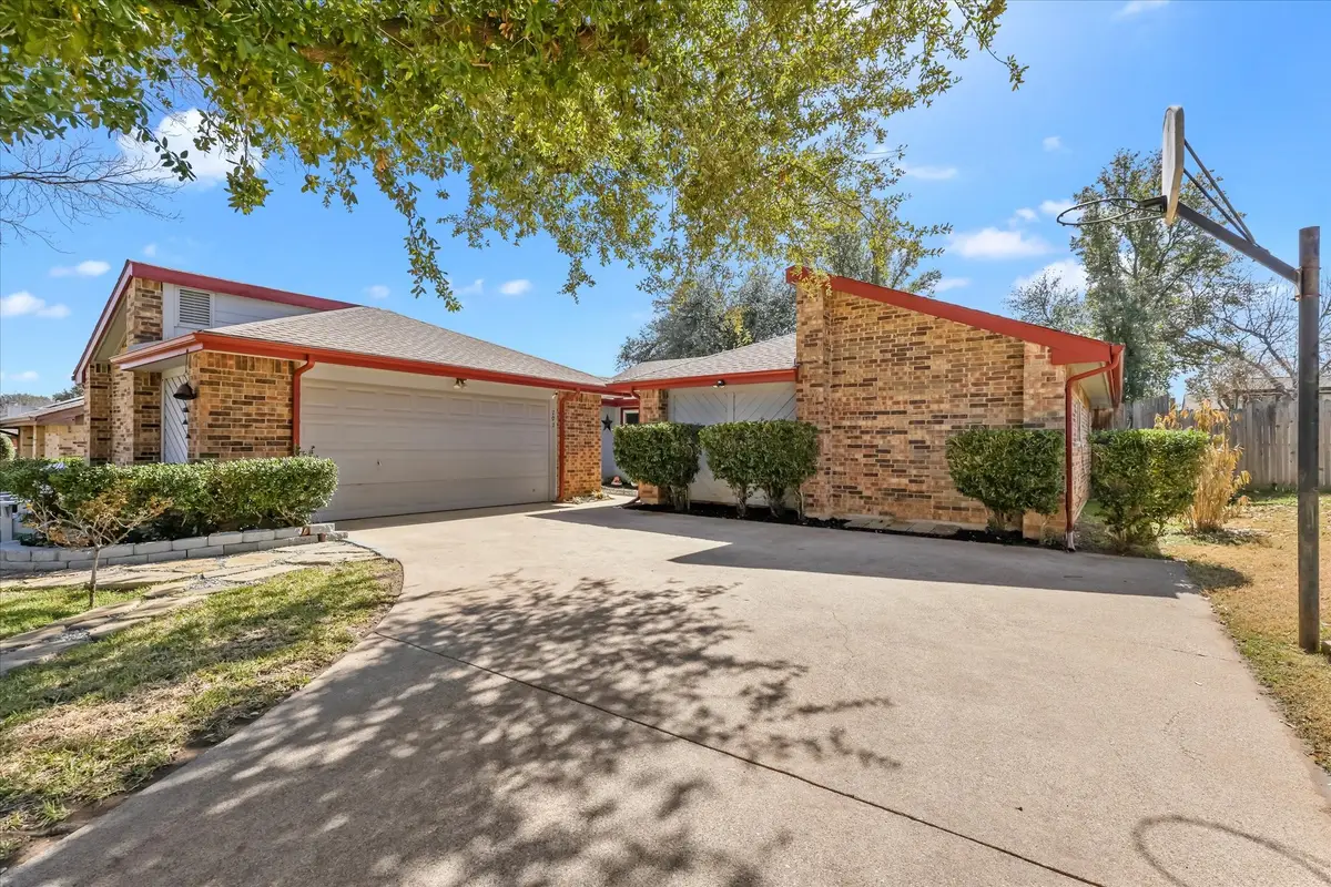 202 Springridge Lane, Euless, TX 76039 - #1