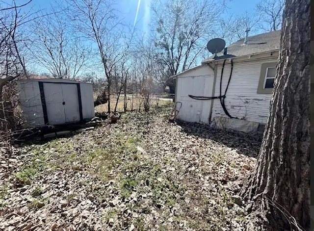 1515 W 9th Avenue, Corsicana, TX 75110 - #2