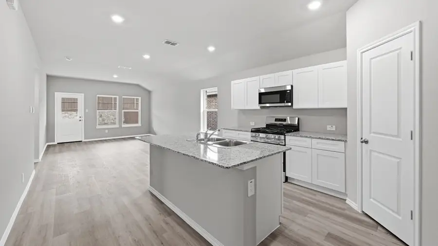 5532 Rollins Drive, Denton, TX 76249 - #2