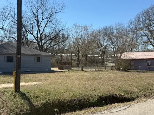 1481 NE 10, Paris, TX 75460 - #3