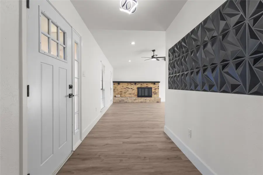 314 Southerland Avenue, Mesquite, TX 75150 - #3