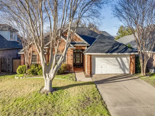 6708 Briarwood Drive, Fort Worth, TX 76132