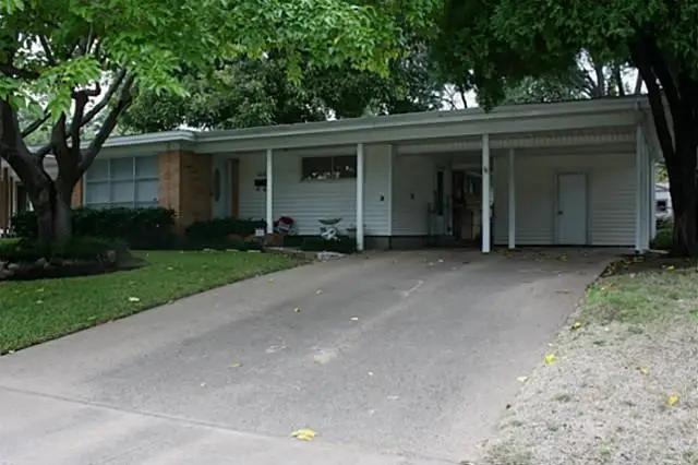 1815 John Smith Drive, Irving, TX 75061 - #2