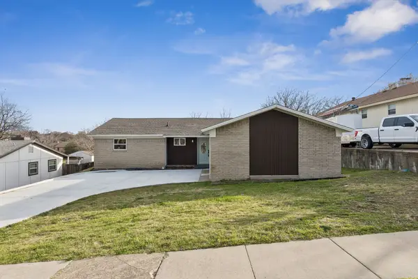 1202 Ryan Avenue, Carrollton, TX 75006