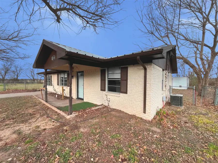 1000 S Andrea Drive, Mabank, TX 75147 - #2