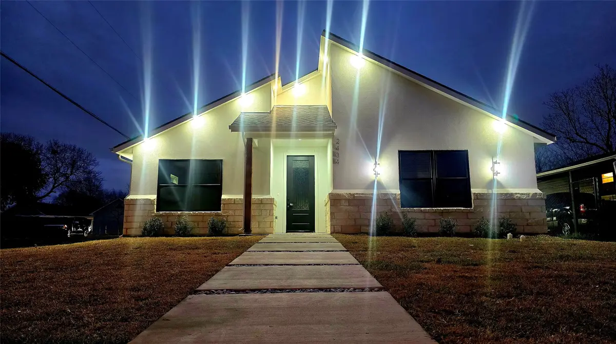 2434 Iroquois Street, Dallas, TX 75212 - #1