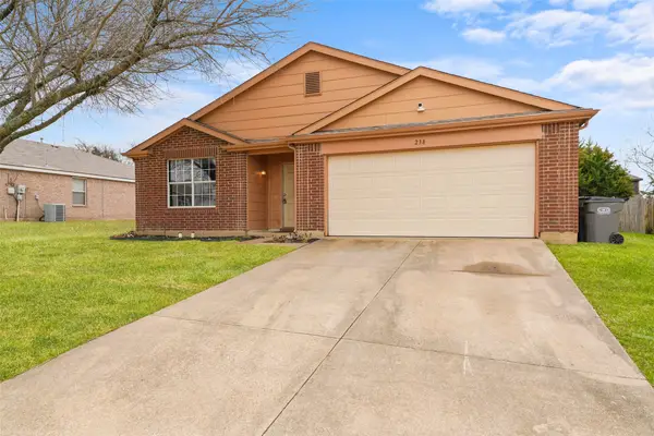 238 Fordham Drive, Red Oak, TX 75154