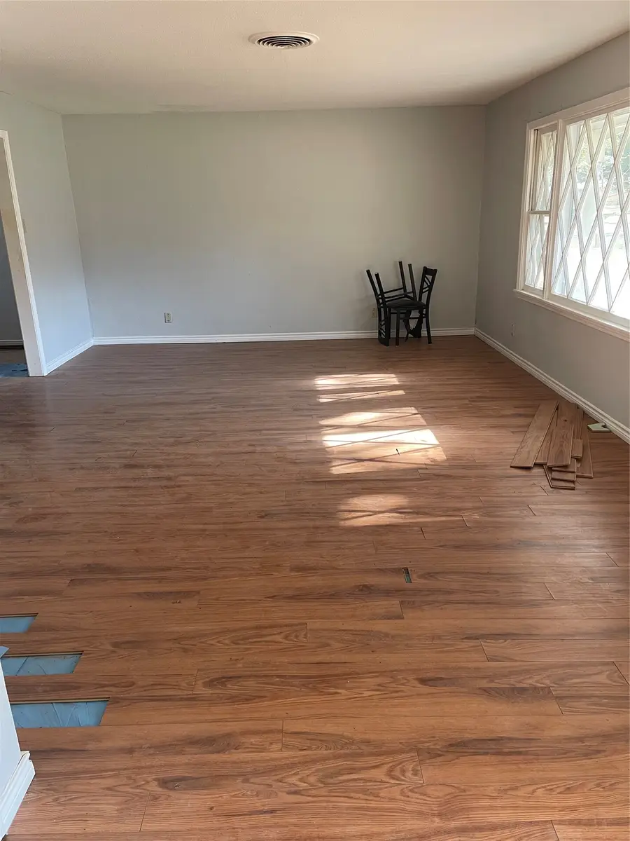 5808 Wales Avenue, Fort Worth, TX 76133 - #2