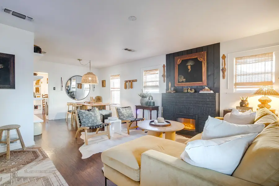 2712 Primrose Avenue, Fort Worth, TX 76111 - #2