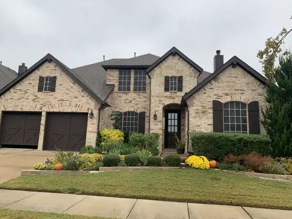 4900 Bonfire Way, Aubrey, TX 76227