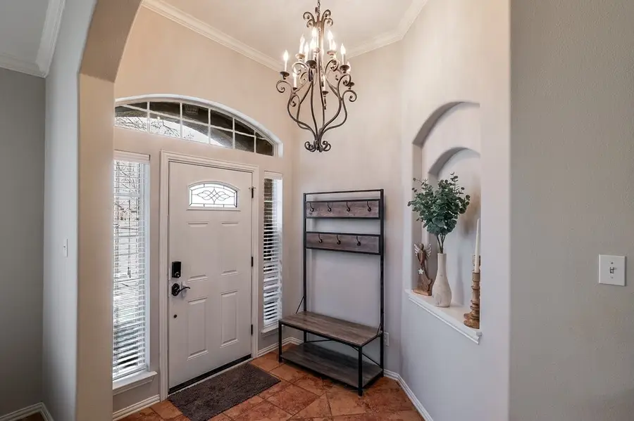 124 Stonecreek Drive, Irving, TX 75063 - #2