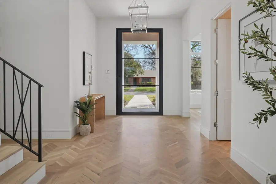 6929 Robin Road, Dallas, TX 75209 - #3