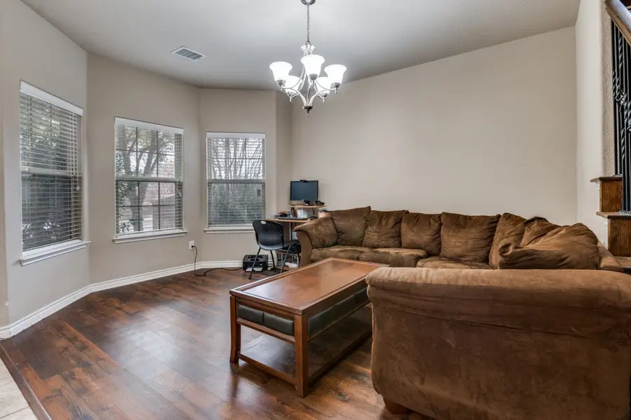 5808 Windy Meadow Lane, Grand Prairie, TX 75052 - #2