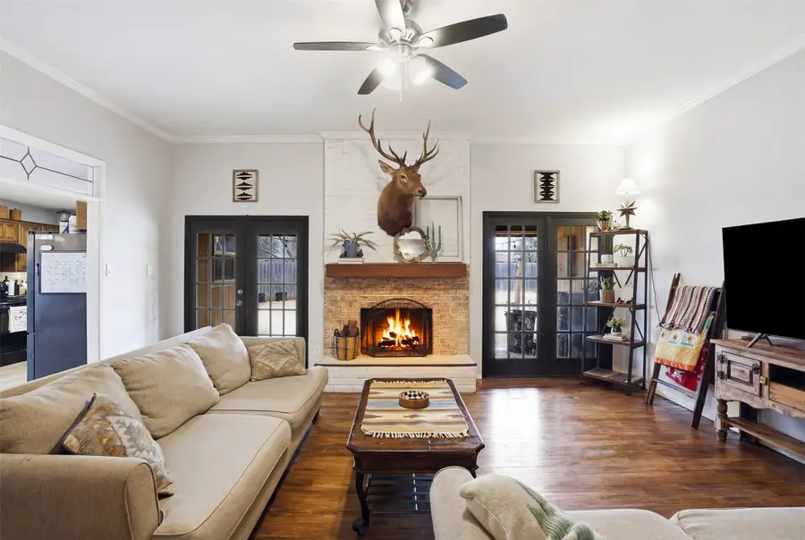 704 Daniels Drive, Crowley, TX 76036 - #2