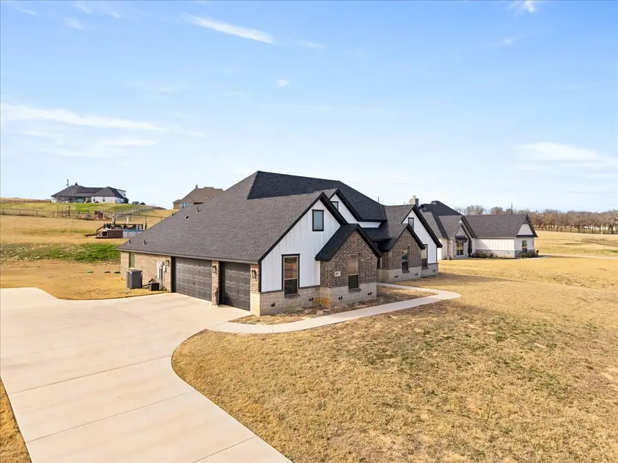 3021 Westfork Way, Springtown, TX 76082 - #3