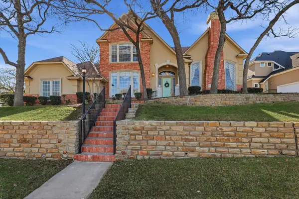 2822 Timber Crest Lane, Highland Village, TX 75077