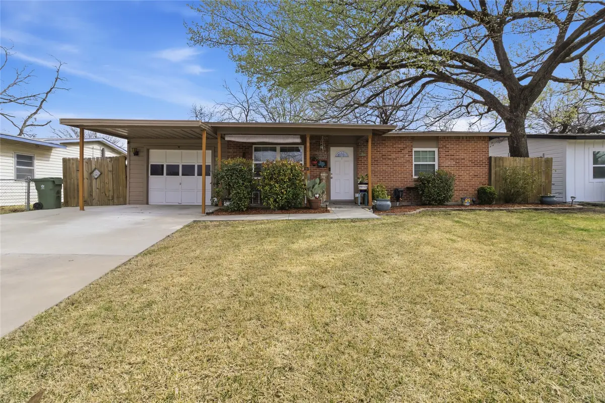 1419 Swiss Street, Arlington, TX 76010 - #1