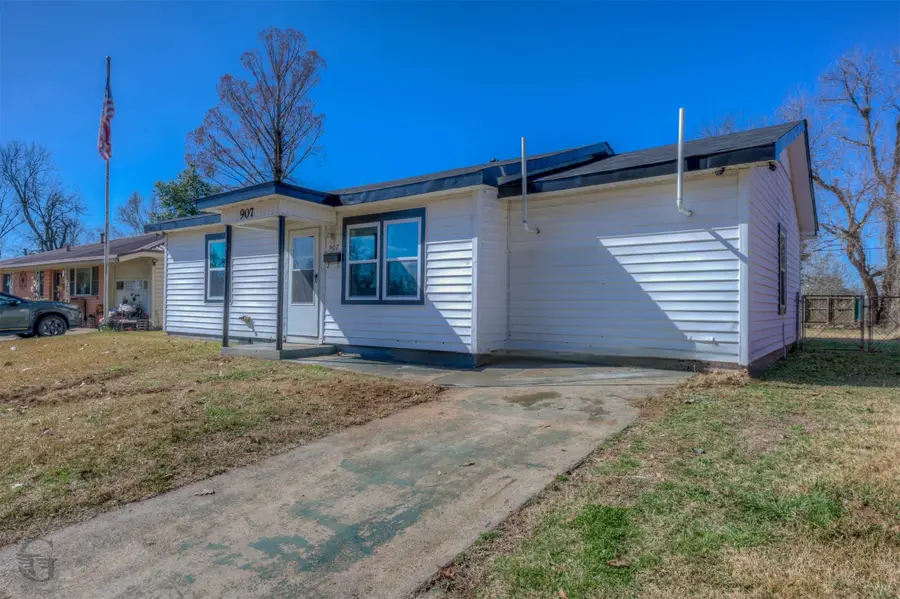 907 Princeton Avenue, Bossier City, LA 71112 - #3