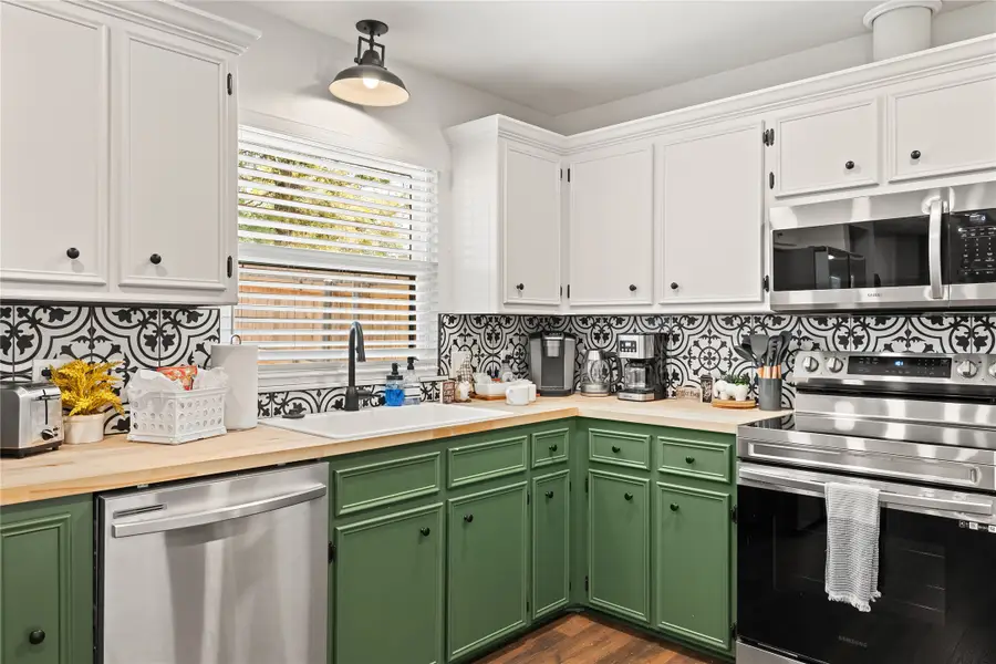 1201 S Rusk Street, Weatherford, TX 76086 - #2