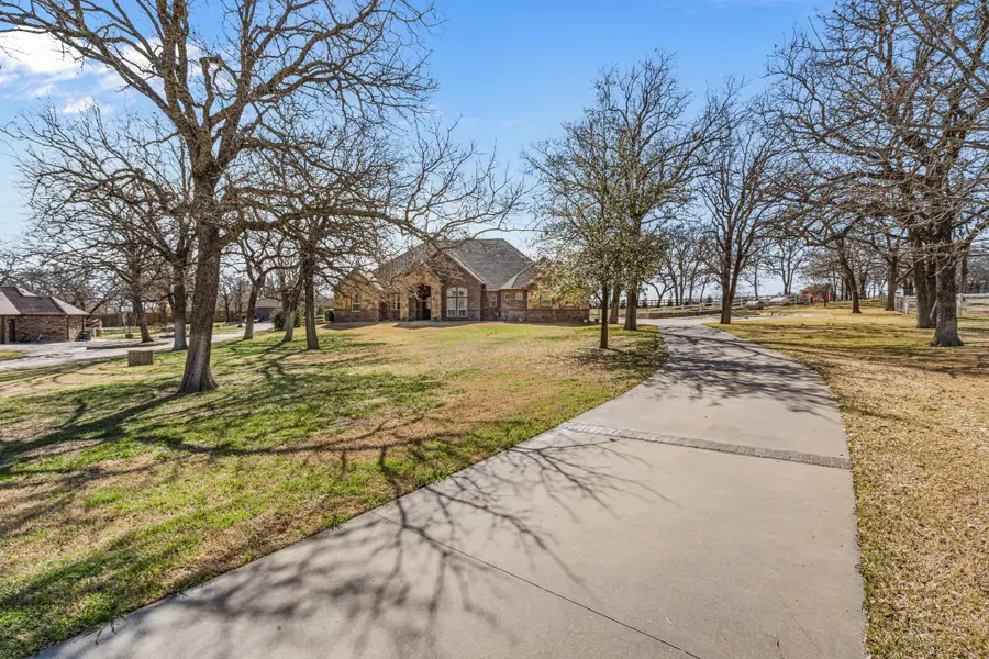 211 Pack Saddle Trail, Weatherford, TX 76088 - #2