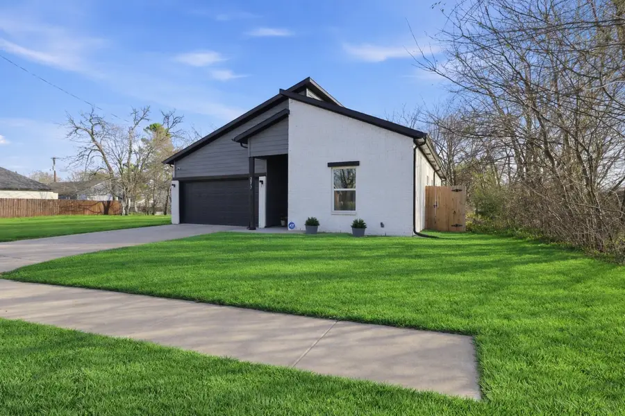 3817 Spencer Street, Greenville, TX 75401 - #3