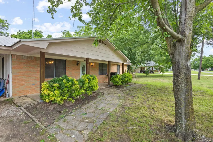 201 S Caney Street, Dodd City, TX 75438 - #3