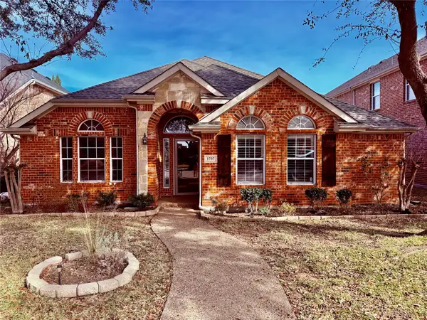 1737 Flowers Drive, Carrollton, TX 75007