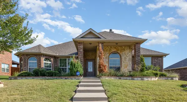 908 Lincoln Drive, Royse City, TX 75189