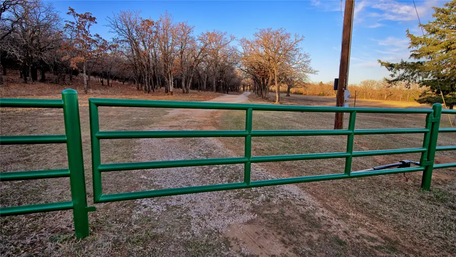 858 Ford Road, Bowie, TX 76230 - #3