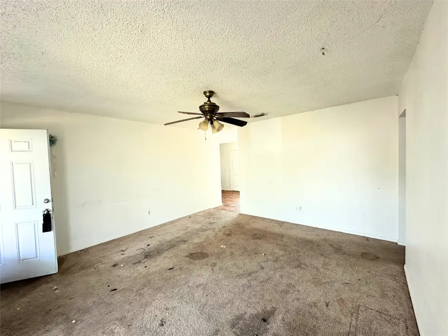 203 W Fifth Street, Kennedale, TX 76060 - #3