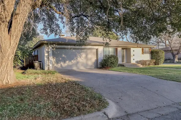 3613 Jeanette Drive, Fort Worth, TX 76109