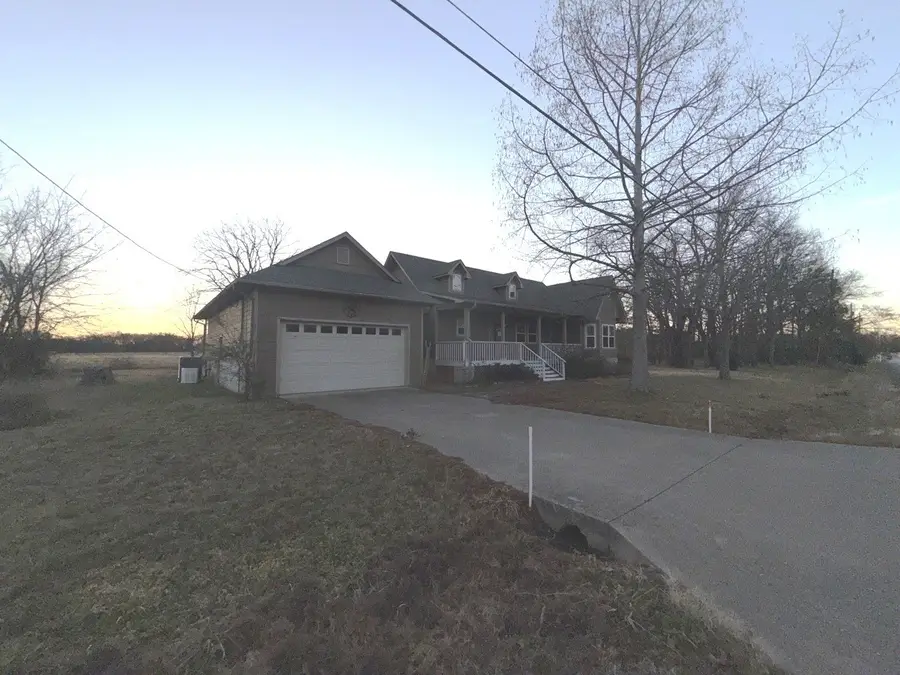 514 Chestnut Drive, Van, TX 75790 - #2