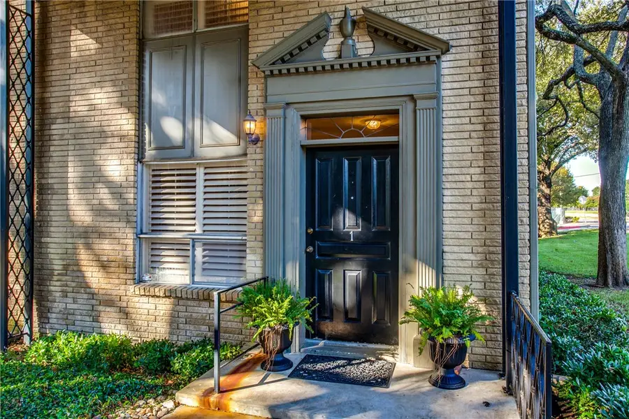 7404 W Northwest Highway #1, Dallas, TX 75225 - #2